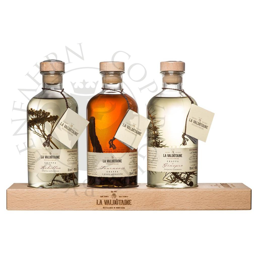 [gra455] La Valdotaine Papa Marcel Grappa Set Ginepro, Achillea, Tournevis 3x70cl